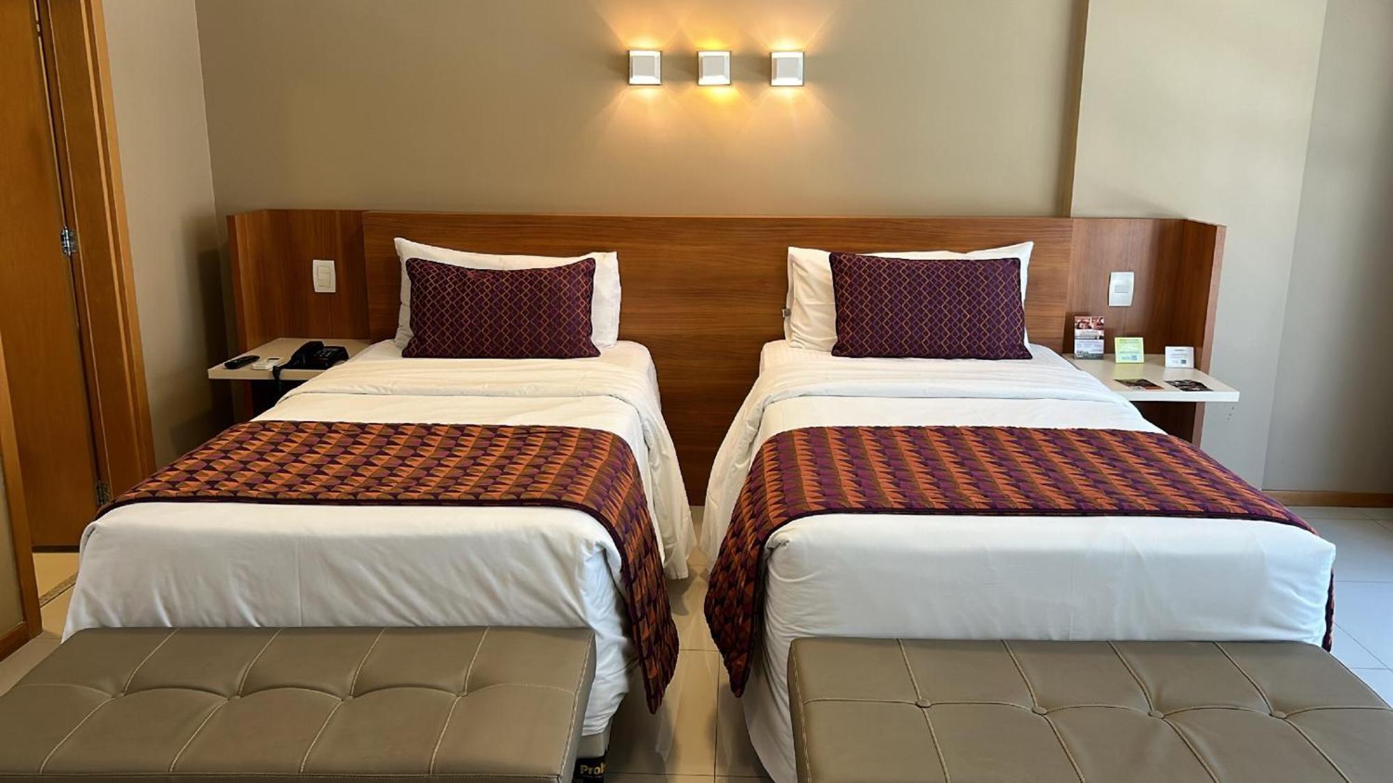 Jade Hotel Brasilia Candangolandia Εξωτερικό φωτογραφία A room at the hotel